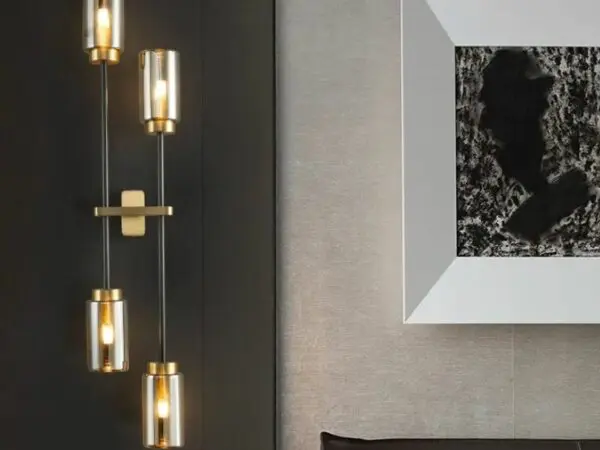 DEC009 ART DECO BRASS STYLE GLASS WALL LIGHT