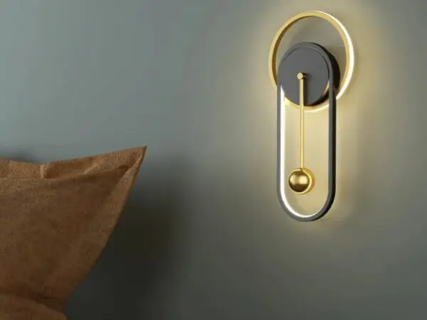 DEC010 ART DECO BRASS STYLE WALL LIGHT